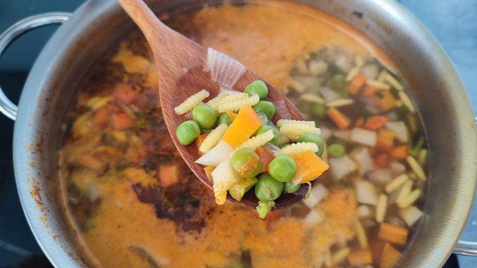 Iron-rich vegetables being cooked