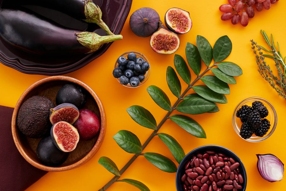 Fresh whole fruit and vegetables